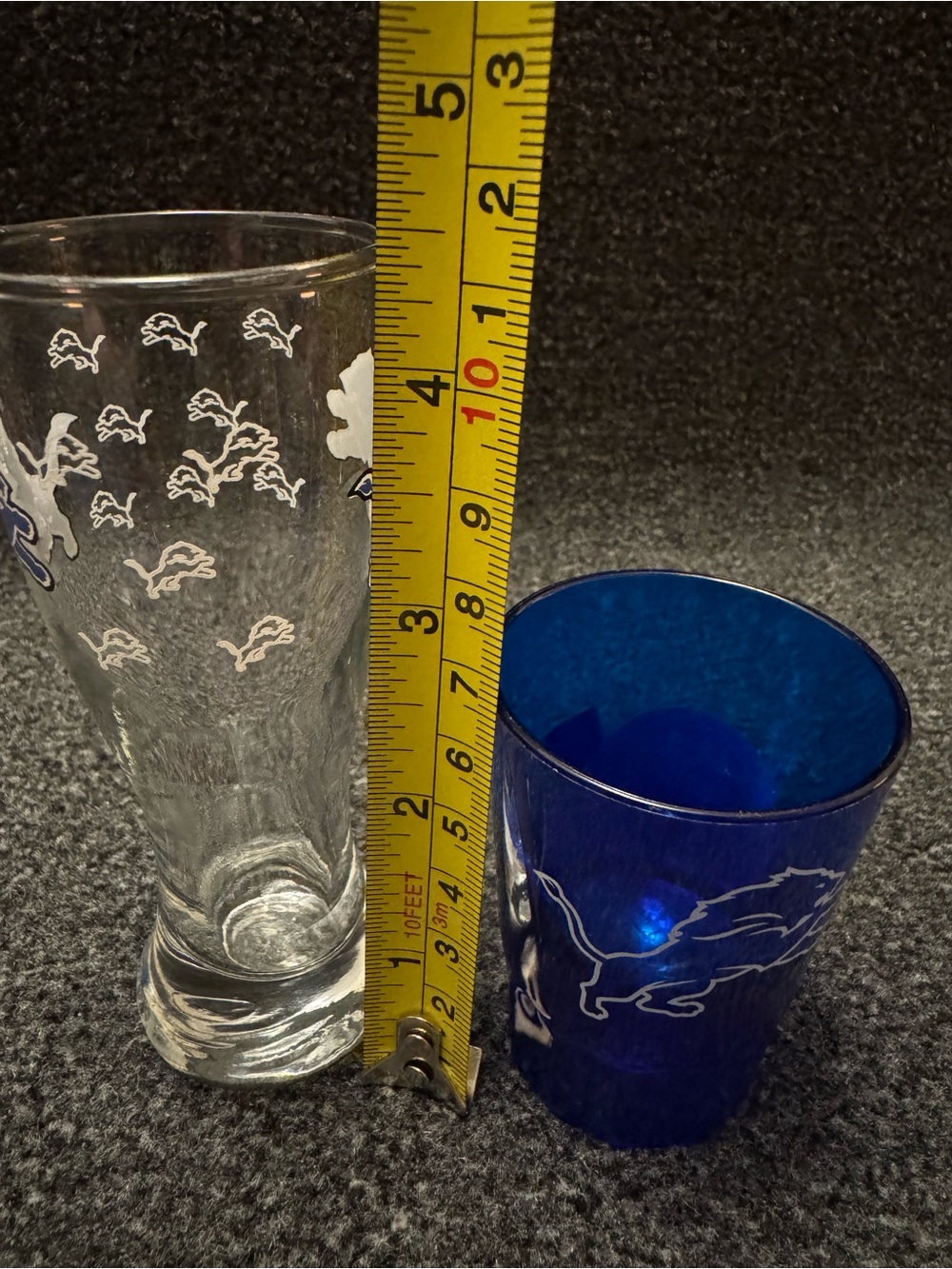 Detroit Lions Fan shot glass Set, Tall Glass and Blue Plastic - Picture 2 of 6